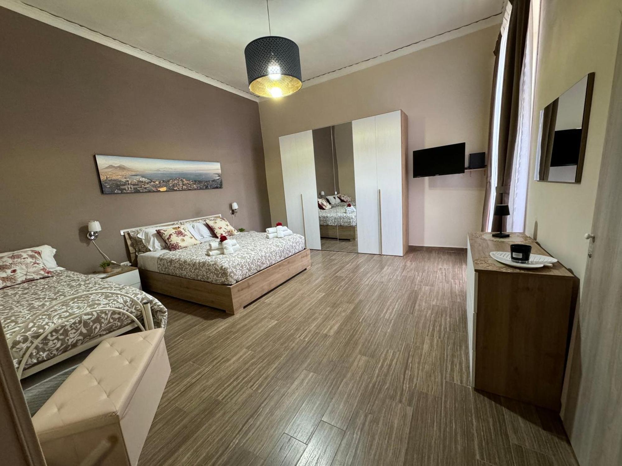 Historical Center Valery Sweet House Apartman Nápoly Kültér fotó